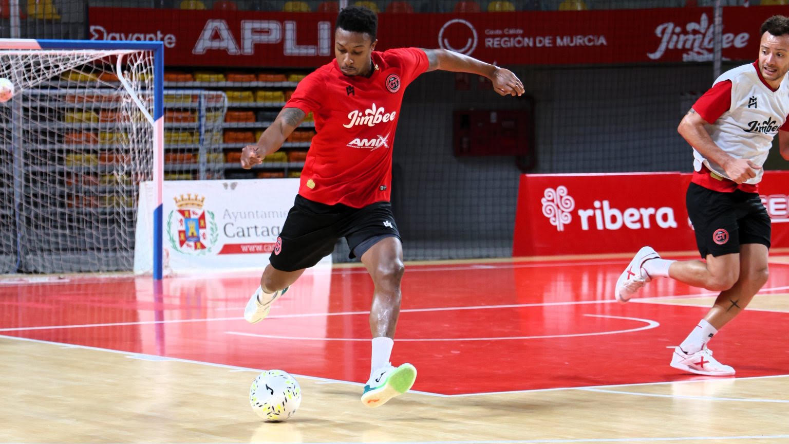 Renato ha regresado a los entrenamientos tras más de un año de ausencia por una grave lesión